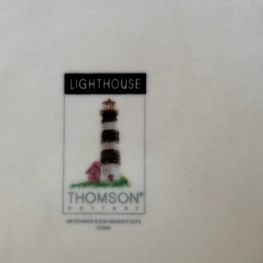 Thomson Pottery Lighthouse Ceramic Container with Lid - Picture 7 of 7
